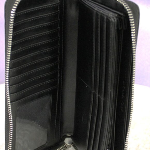 Michael Kors Logo Backpack & Jet Set Travel Wallet Set – Black Monogram - Picture 13 of 13